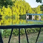 Guest house Du Beau Port Cenon-sur-Vienne