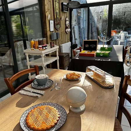 Du Beau Port Pensión