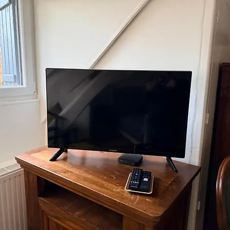 Du Beau Port בית הארחה