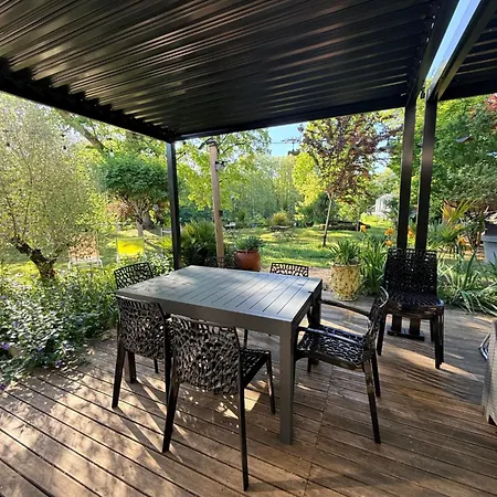 Du Beau Port 3*
