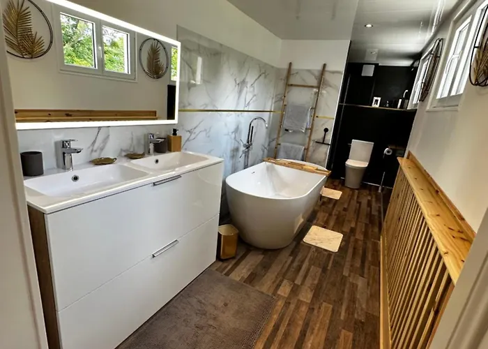 Du Beau Port Pensión