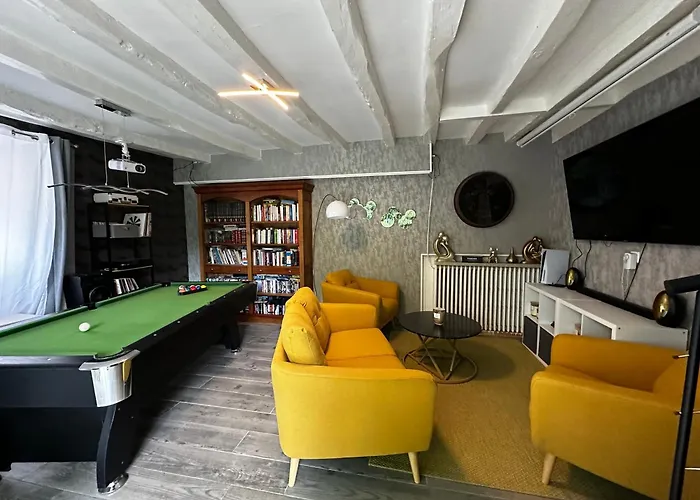 Du Beau Port Pensión 3*