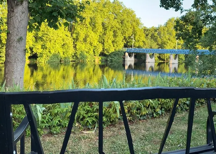 Pensión Du Beau Port Cenon-sur-Vienne