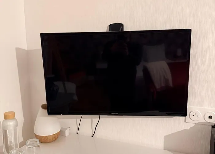 Du Beau Port Pensión 3*