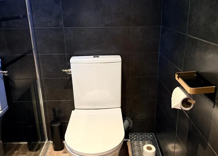 Du Beau Port Pensión 3*